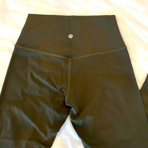 Olive green ALIGN leggings 25” - Picture 3 of 3